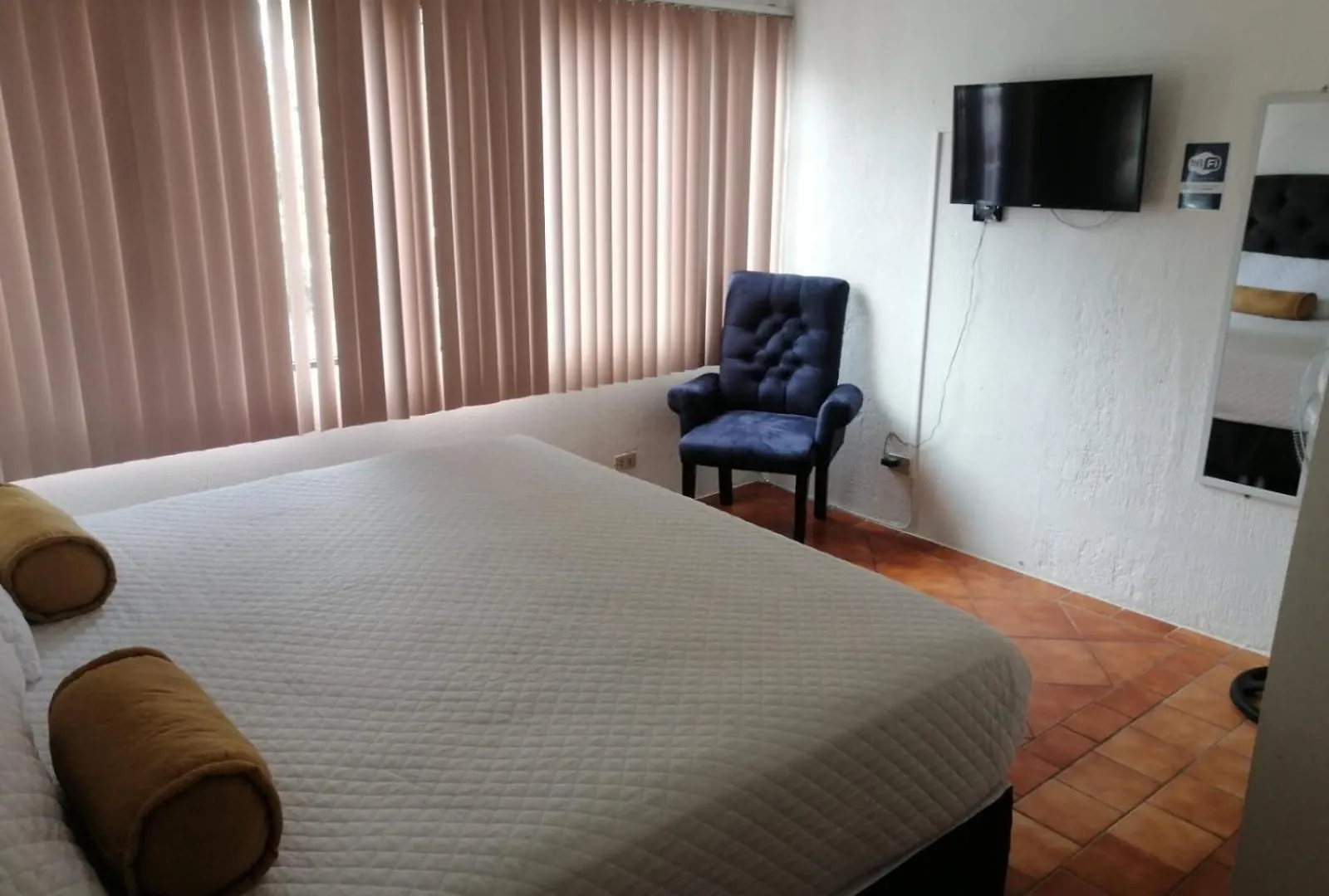 Vandrarhem Global Airport Inn Free Shuttle Guatemala City